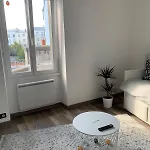 Sejour Calme Au Coeur De Brest, Vue Sur La Rade