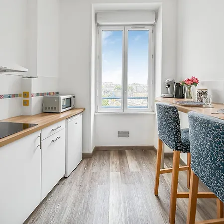 Sejour Calme Au Coeur De Brest, Vue Sur La Rade Μπρεστ