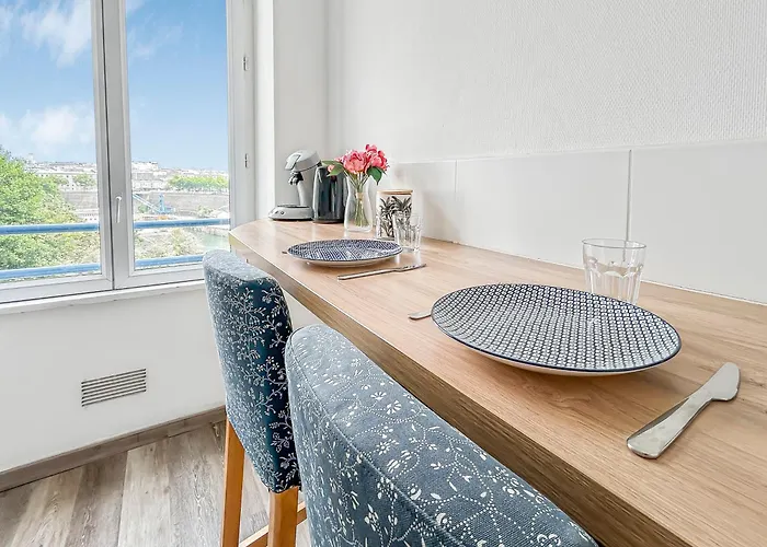 Sejour Calme Au Coeur De Brest, Vue Sur La Rade Apartman