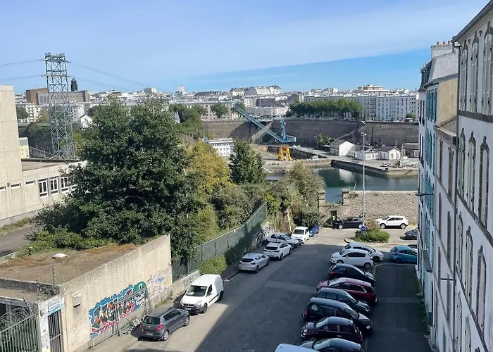 Apartman Sejour Calme Au Coeur De Brest, Vue Sur La Rade *