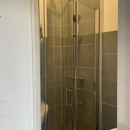 Apartment Studio-petite Vue Mer- Proche Du Chateau *