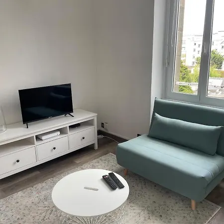 Calme Au Cœur De Brest, Vue Sur La Rade * Brest